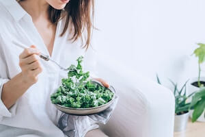 alimentos ayudan reducir celulitis